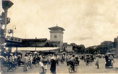 Cảnh chợ Bến Thành trước 1945. Ảnh internet.