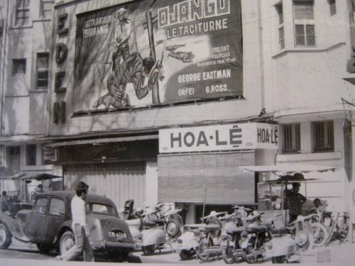 Rạp Eden nằm trên đường Tự Do là một trong những rạp phim hạng sang nổi tiếng của Sài Gòn.