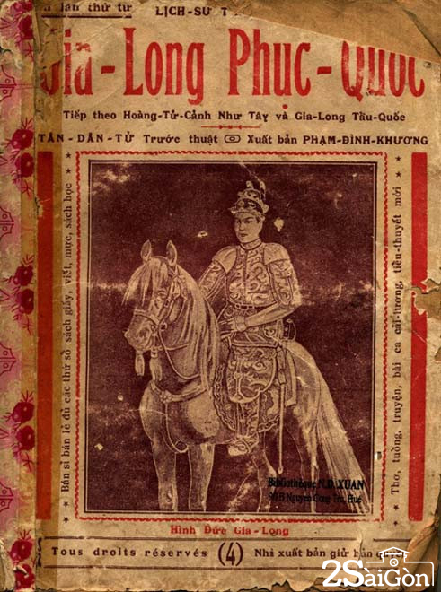Hình minh họa vua Gia Long trên trang bìa tiểu thuyết lịch sử Gia Long phục quốc của Tân Dân Tử (1875 - 1955) 