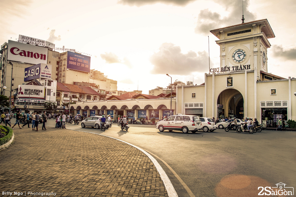 Chợ Bến Thành, điểm du lịch hấp dẫn của TP Hồ Chí Minh 