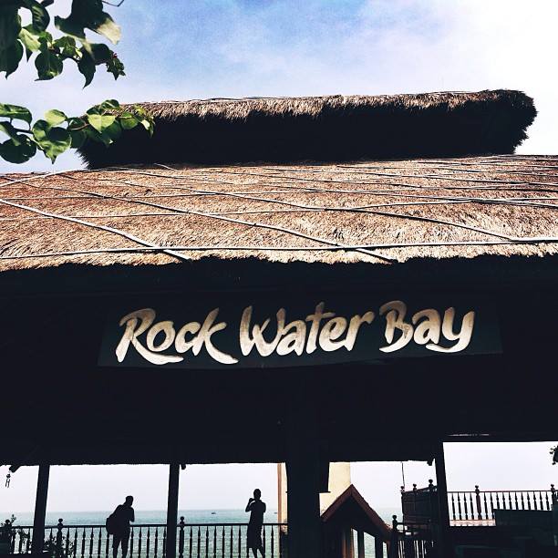 rock-water-bay-1