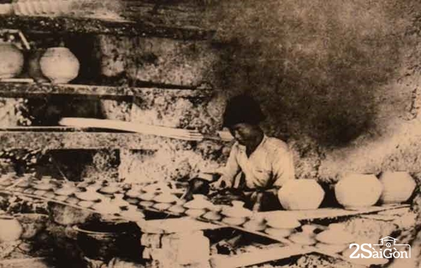 Cùng với nghề rèn, nghề gốm được xem là một trong những nghề truyền thống của người Sài Gòn - Chợ Lớn.  