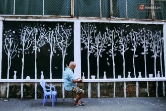 Cách người Sài Gòn "đối xử" với những bức tường cũ kỹ trong ngõ hẻm 11