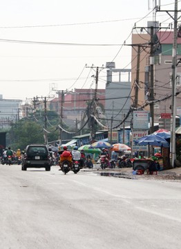 Mùi hôi thối "tấn công" nhiều nơi ở Sài Gòn 1