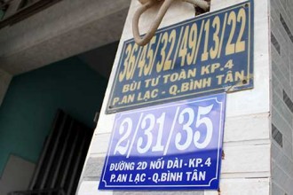 Hàng trăm nhà 'siêu số' ở Sài Gòn có địa chỉ mới