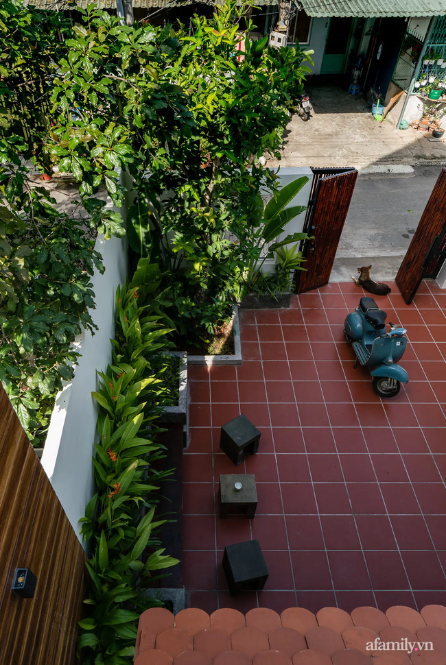 Nhà phố thân thương rộng 132m² rợp bóng cây xanh của bố xây dành cho con gái ở Bình Dương - Ảnh 6.