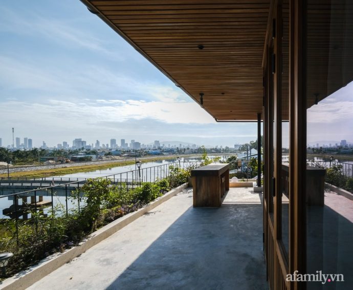 Căn nhà bình yên một cõi view sông tĩnh lặng cùng bóng nắng và cây xanh ở Nha Trang - Ảnh 11.