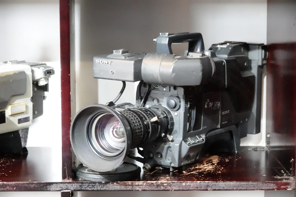 Độc nhất miền Tây: 'Bảo tàng' tivi, máy quay phim xưa cũ có một không hai - ảnh 5