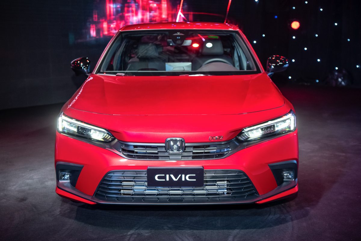 Chi tiết giá lăn bánh các phiên bản của Honda Civic 2022 tại Việt Nam Chi tiết Honda Civic RS 2022 giá 870 triệu vừa ra mắt tại Việt Nam honda-civic-2022-ngoai-that-8.jpg
