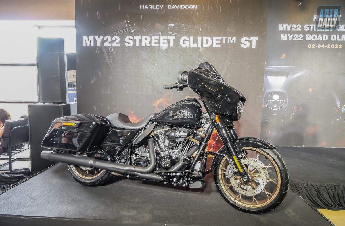 Cận cảnh Harley-Davidson Street Glide ST 2022 giá từ 1,219 tỷ đồng Harley-Davidson Street Glide ST 2022 (24).jpg
