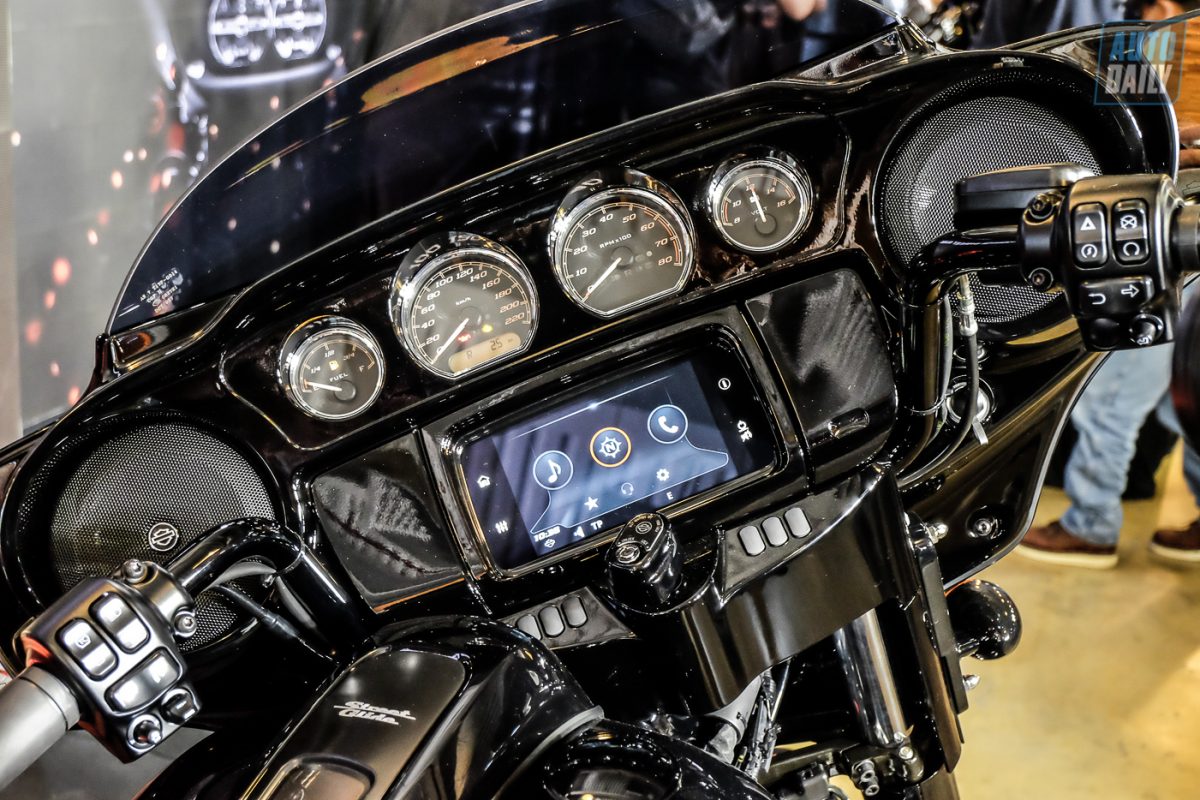 Cận cảnh Harley-Davidson Street Glide ST 2022 giá từ 1,219 tỷ đồng Harley-Davidson Street Glide ST 2022 (17).jpg