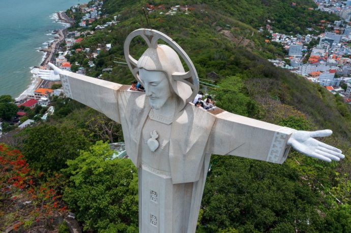 doi nang xep hang chup anh tai Vung Tau anh 14