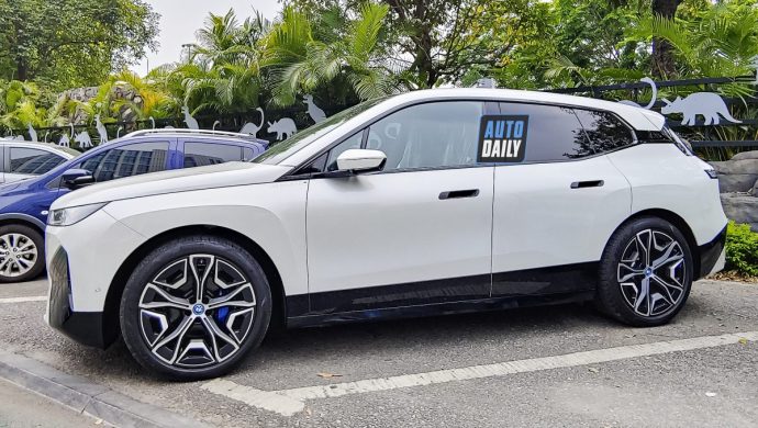 Xe điện BMW iX 2022 bất ngờ xuất hiện tại Việt Nam bmw-ix-20223-copy.jpg