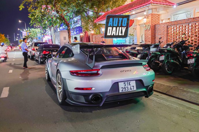 Bắt gặp Porsche 911 GT2 RS nhập tư nhân duy nhất Việt Nam porsche-911-gt2-rs-sai-gon-autodaily-8.JPG
