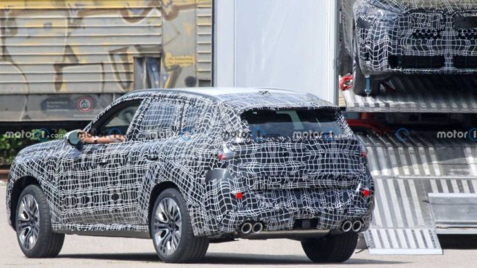 BMW X3 thế hệ mới lần đầu lộ diện trên đường chạy thử, dự kiến ra mắt năm 2024 2024-bmw-x3-rear-view-spy-photo.jpg