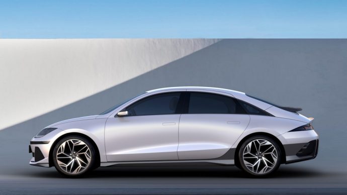 Hyundai Ioniq 6 2023 ra mắt với thiết kế bắt mắt đậm chất Porsche 2023-hyundai-ioniq-6-8.jpg