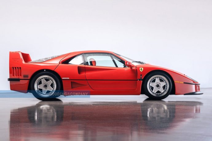 Ferrari F40 anh 10