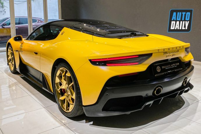 Khám phá Maserati MC20 mạ vàng độc nhất Việt Nam, riêng tiền độ tốn hơn 2 tỷ đồng maserati-mc20-ma-vang-doc-nhat-autodaily-4.JPG