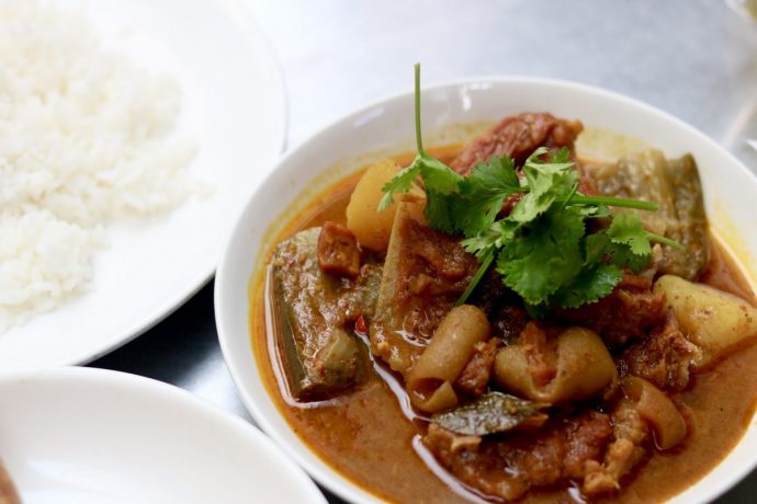 Món ngon Q.Phú Nhuận, TP.HCM: Cà ri Ấn Độ khách muốn ăn phải đến sớm… chờ - ảnh 4