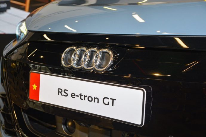 Audi RS e-tron GT anh 26