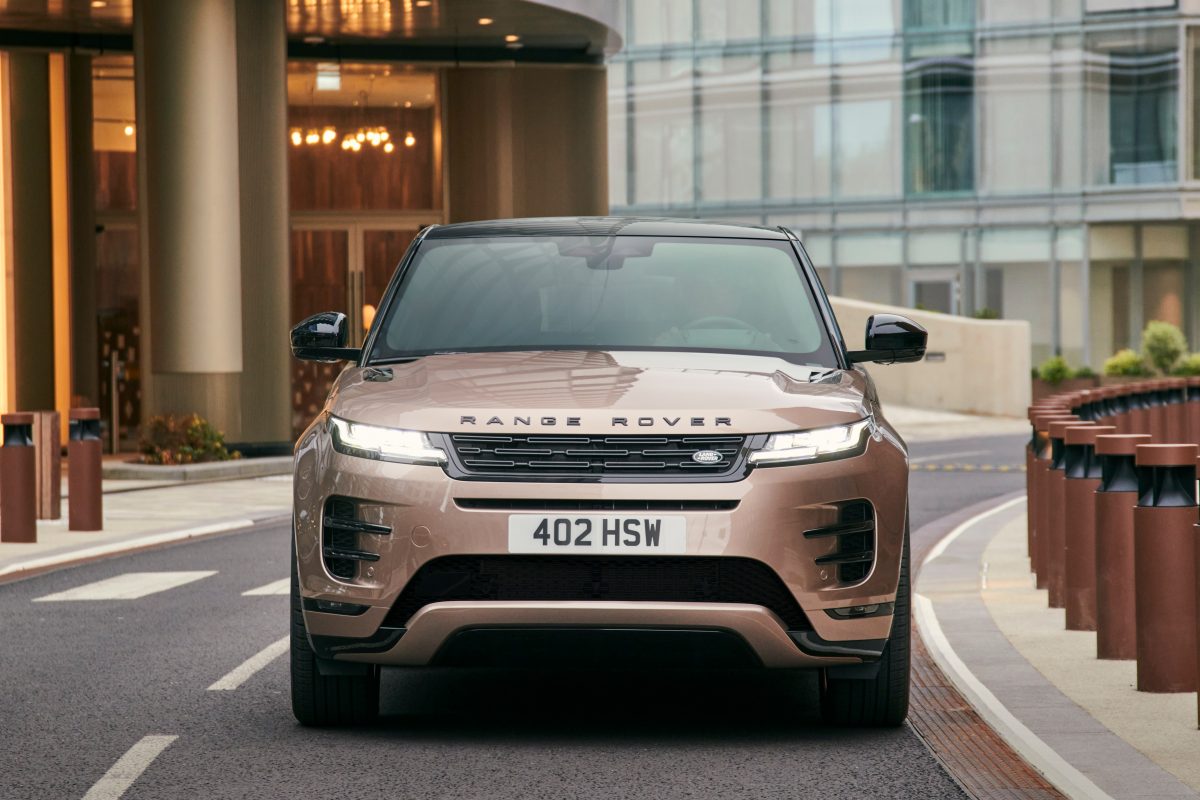 land rover, range rover, evoque, range rover evoque, land rover range rover, suv, dia hinh, crossover, jaguar, mercedes, bmw, audi, porsche, maserati, mercedes-benz, jlr, facelift, evoque 2024 anh 14