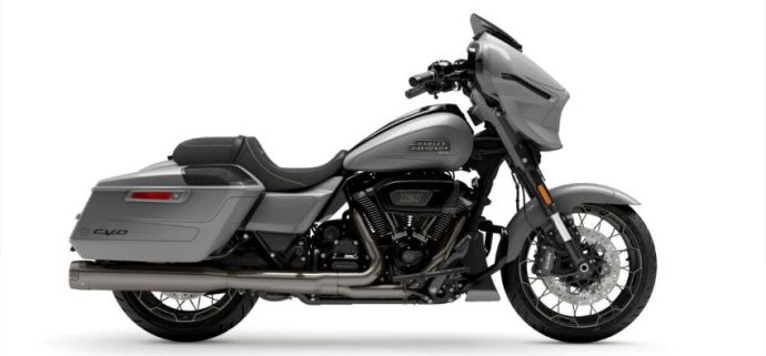 Harley-Davidson CVO Street Glide và CVO Road Glide 2023 sắp ra mắt Việt Nam Harley-Davidson CVO Street Glide 2023 (2).jpg